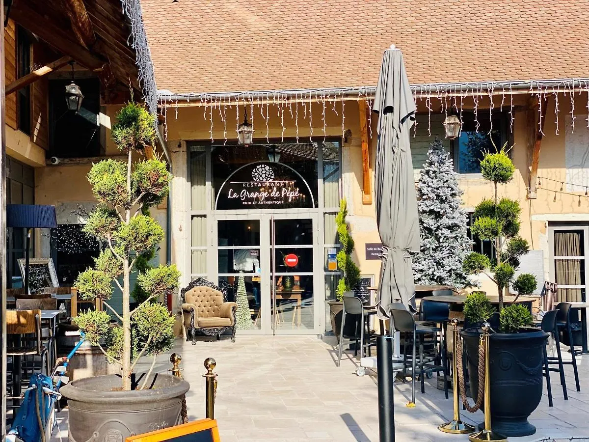 Domaine De Suzel Hotel Vignieu