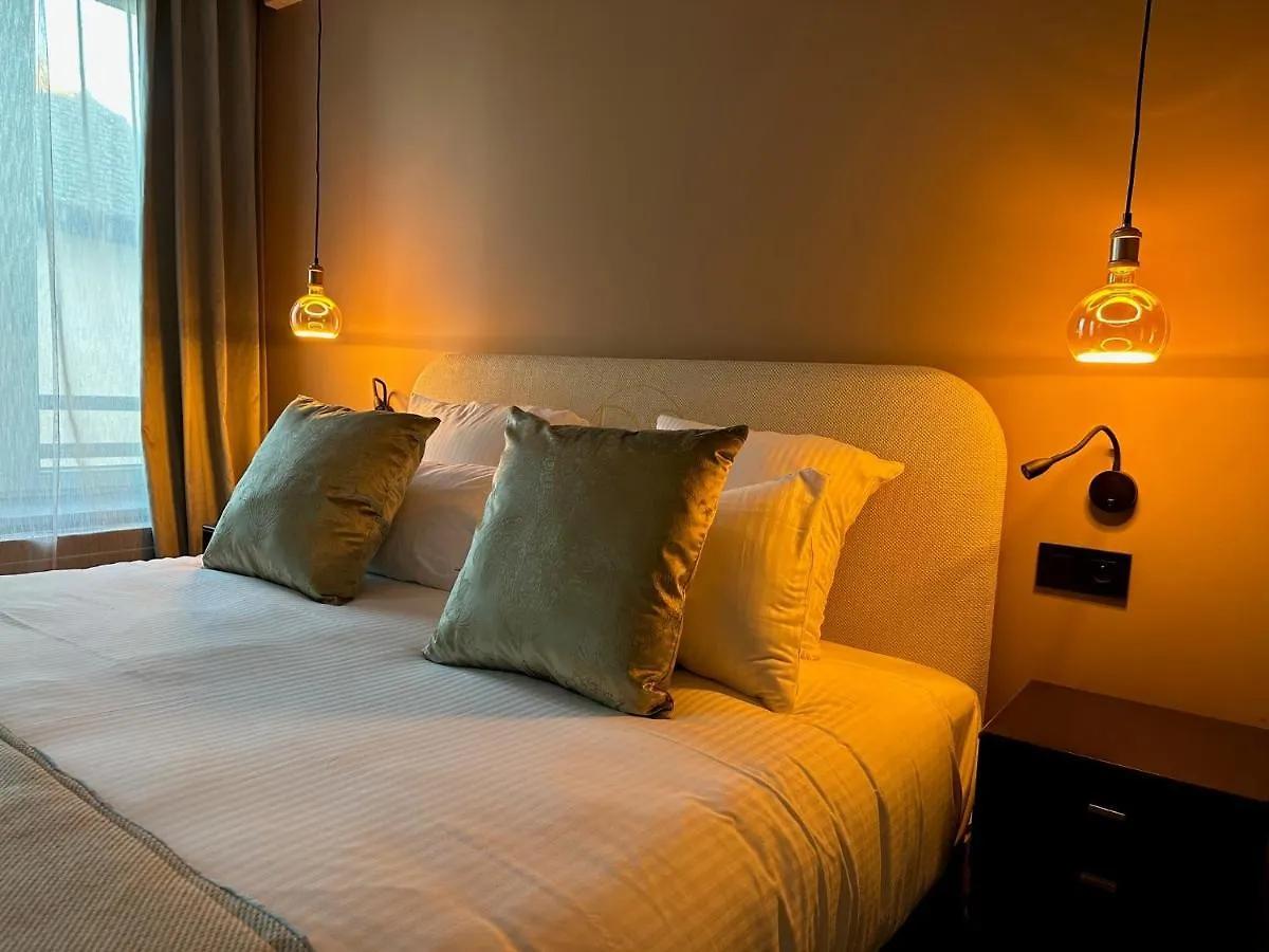 Hotel Domaine de Suzel Vignieu
